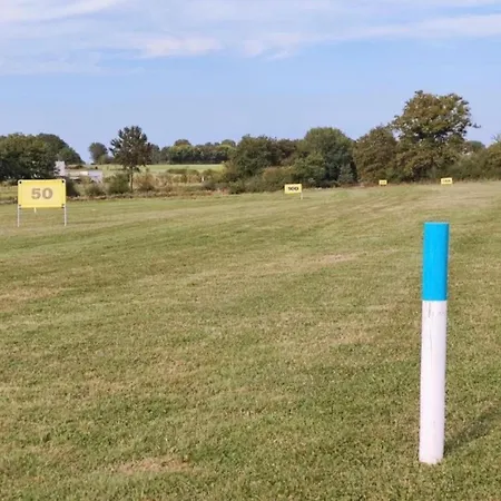 Golf Open Sport דירה Saint-Fort